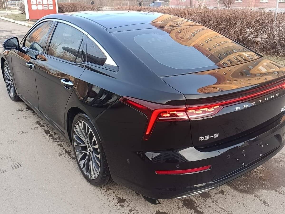FAW Bestune B70