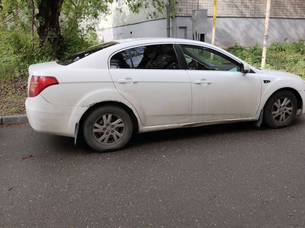 FAW Besturn B50