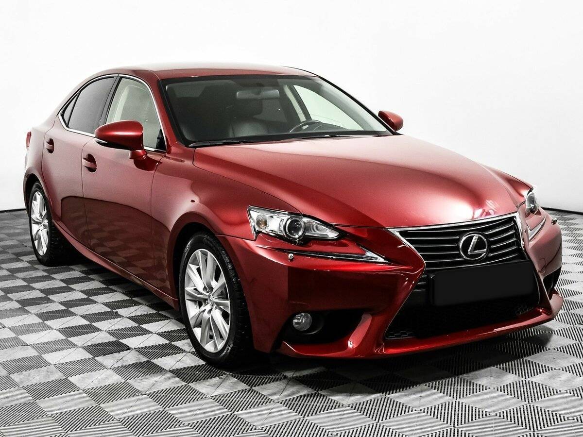 Lexus IS