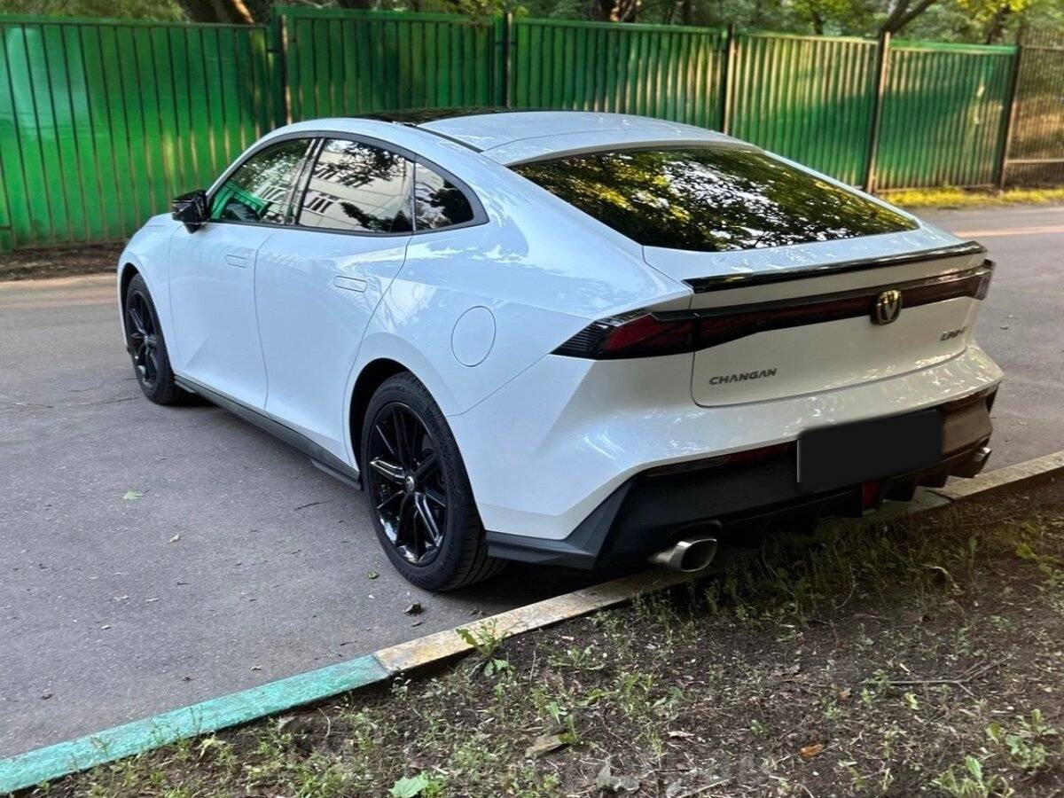 Changan UNI-V