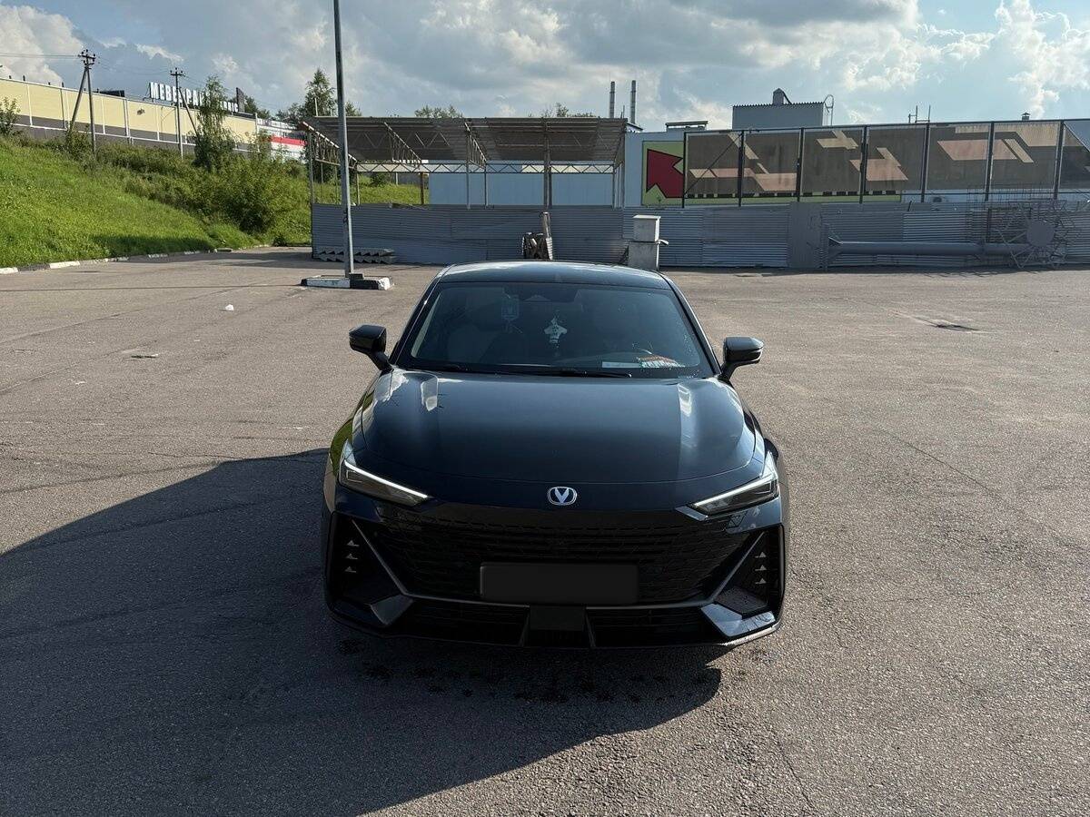 Changan UNI-V