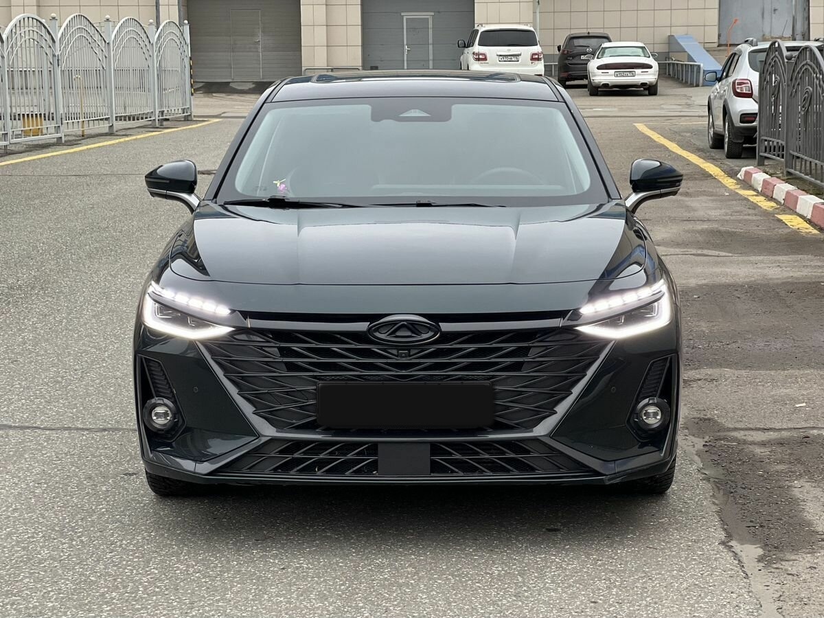 Chery Arrizo 8