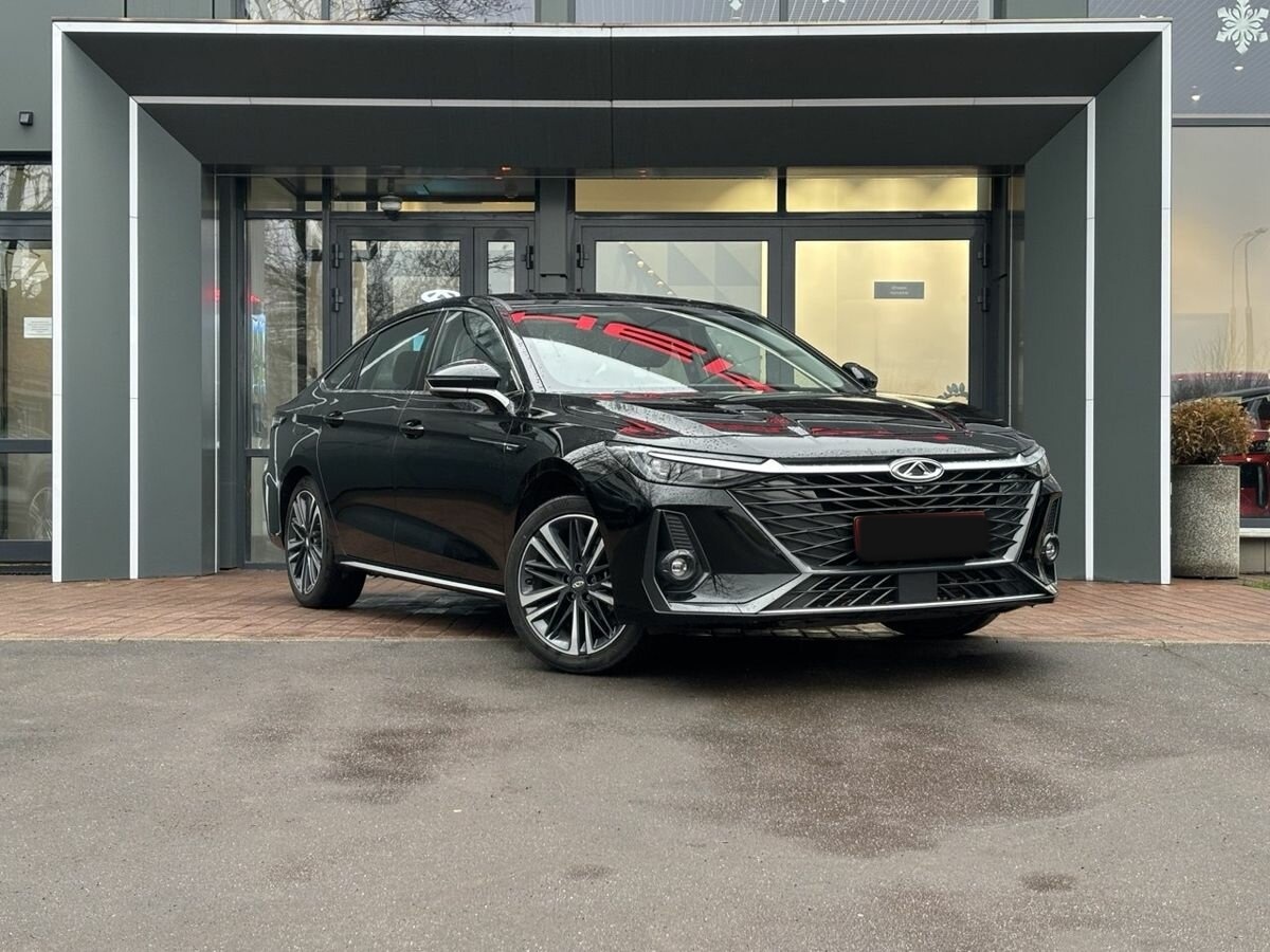 Chery Arrizo 8