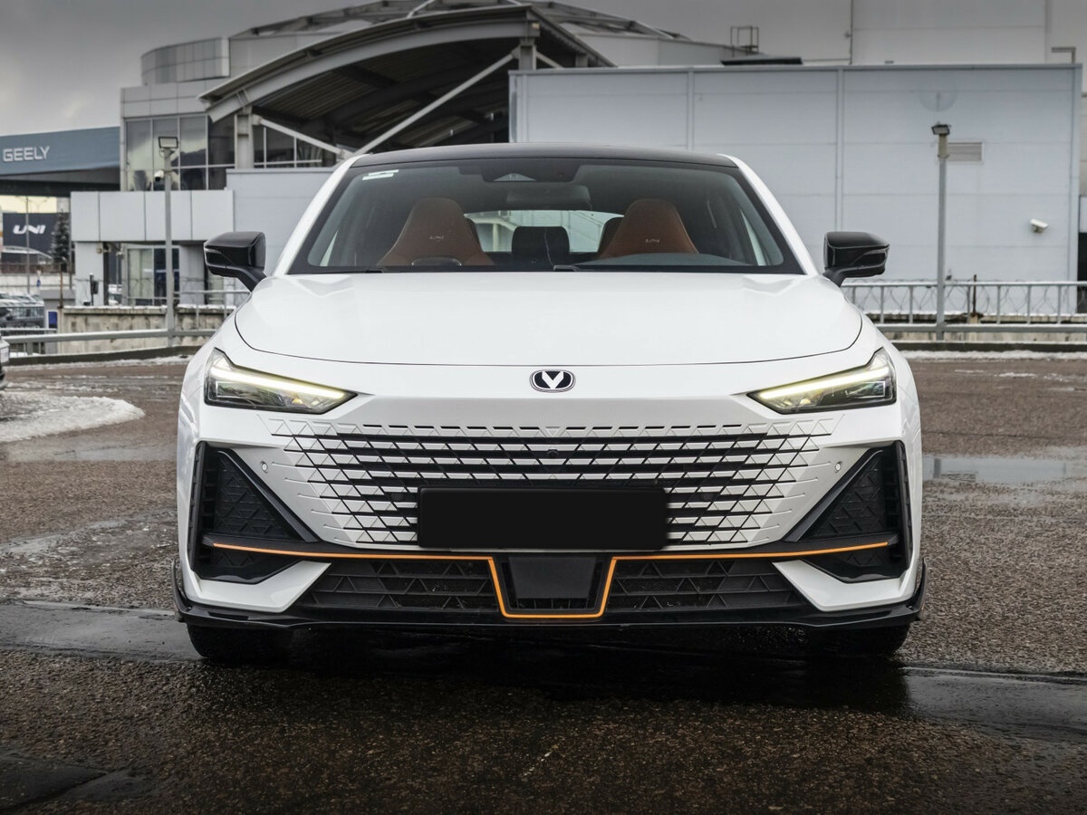Changan UNI-V