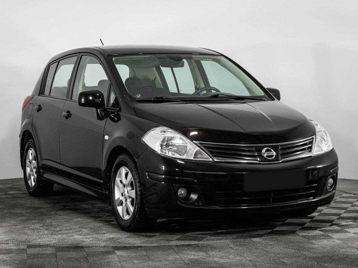 Nissan Tiida