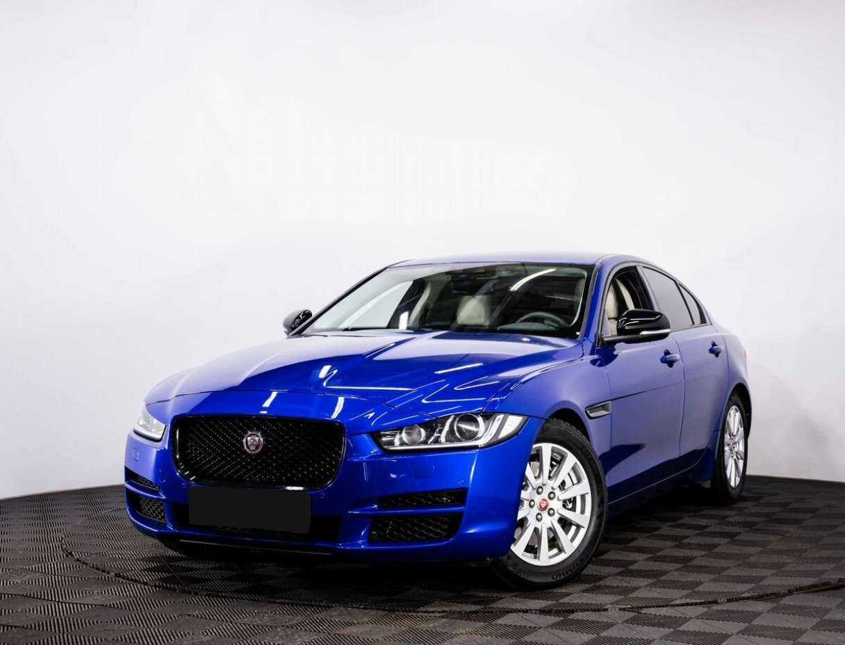Jaguar XE