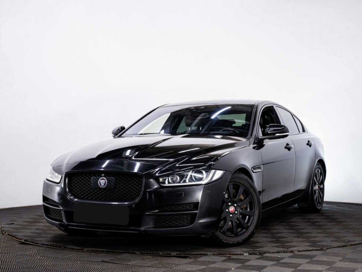 Jaguar XE