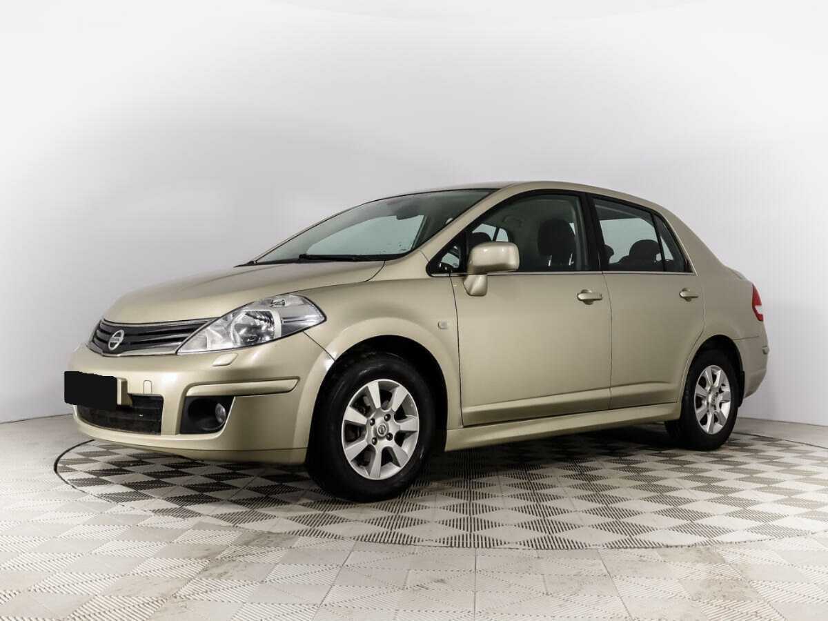 Nissan Tiida