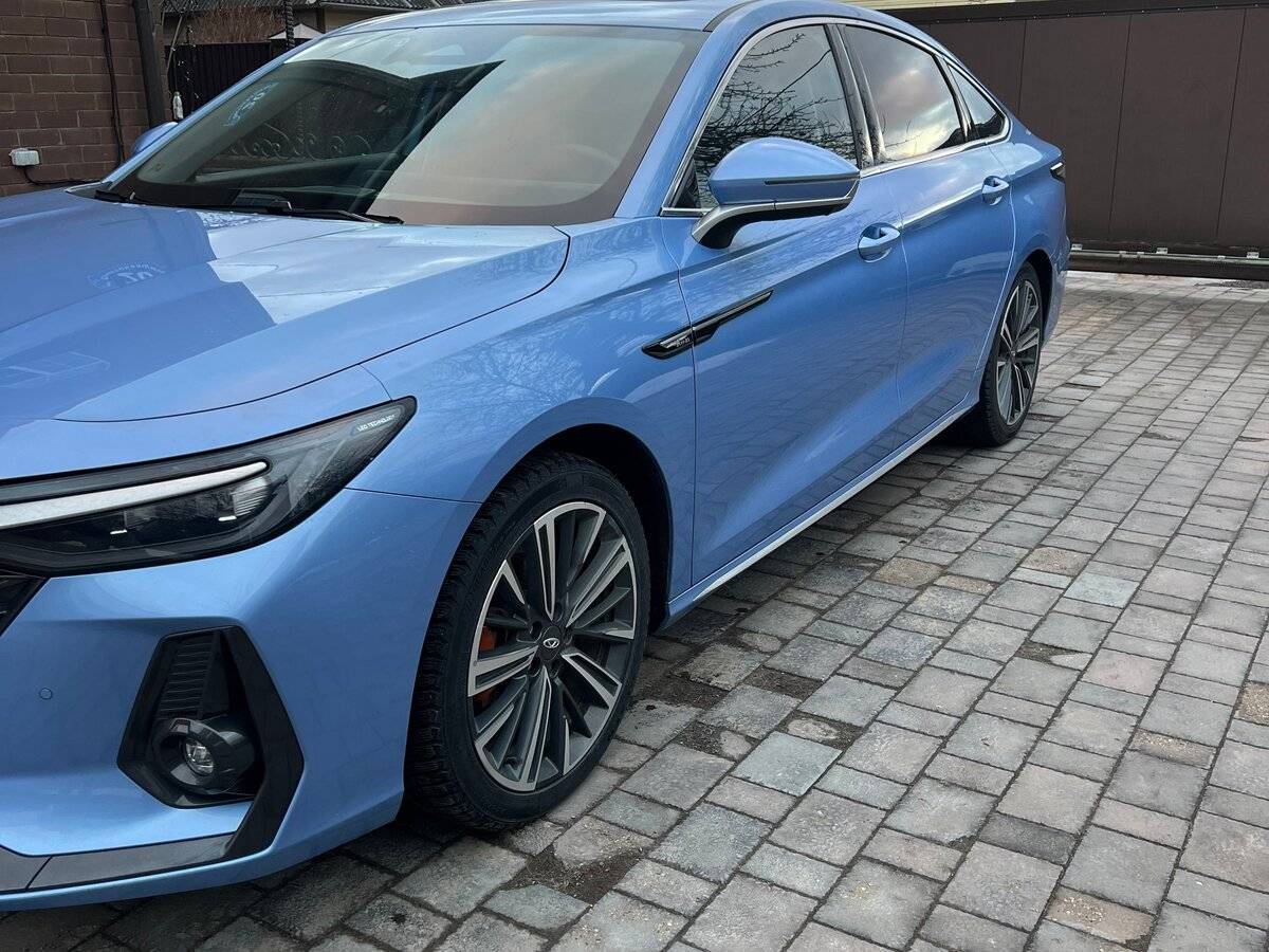 Chery Arrizo 8