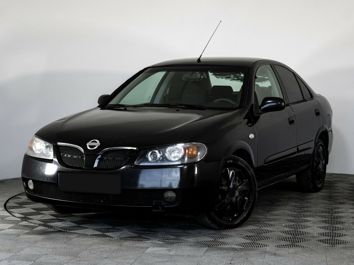Nissan Almera