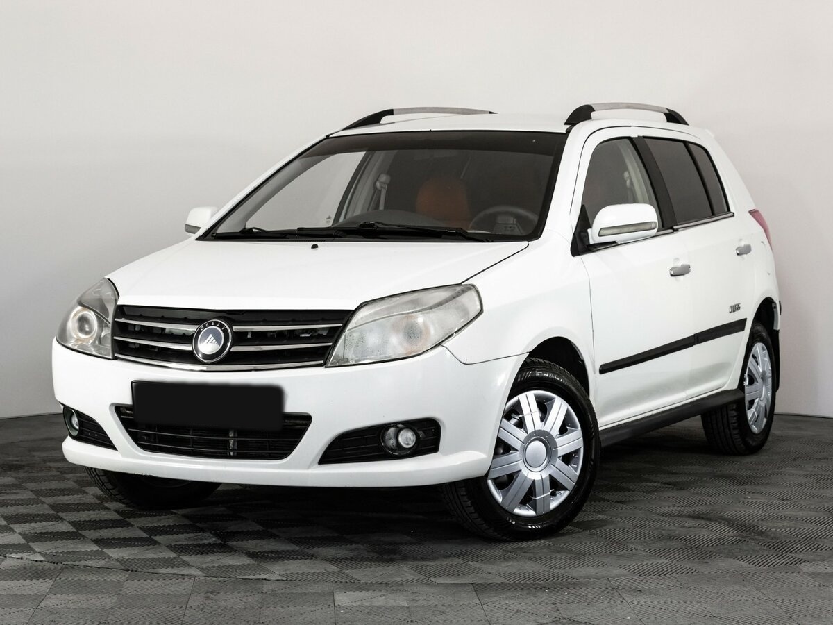 Geely MK Cross