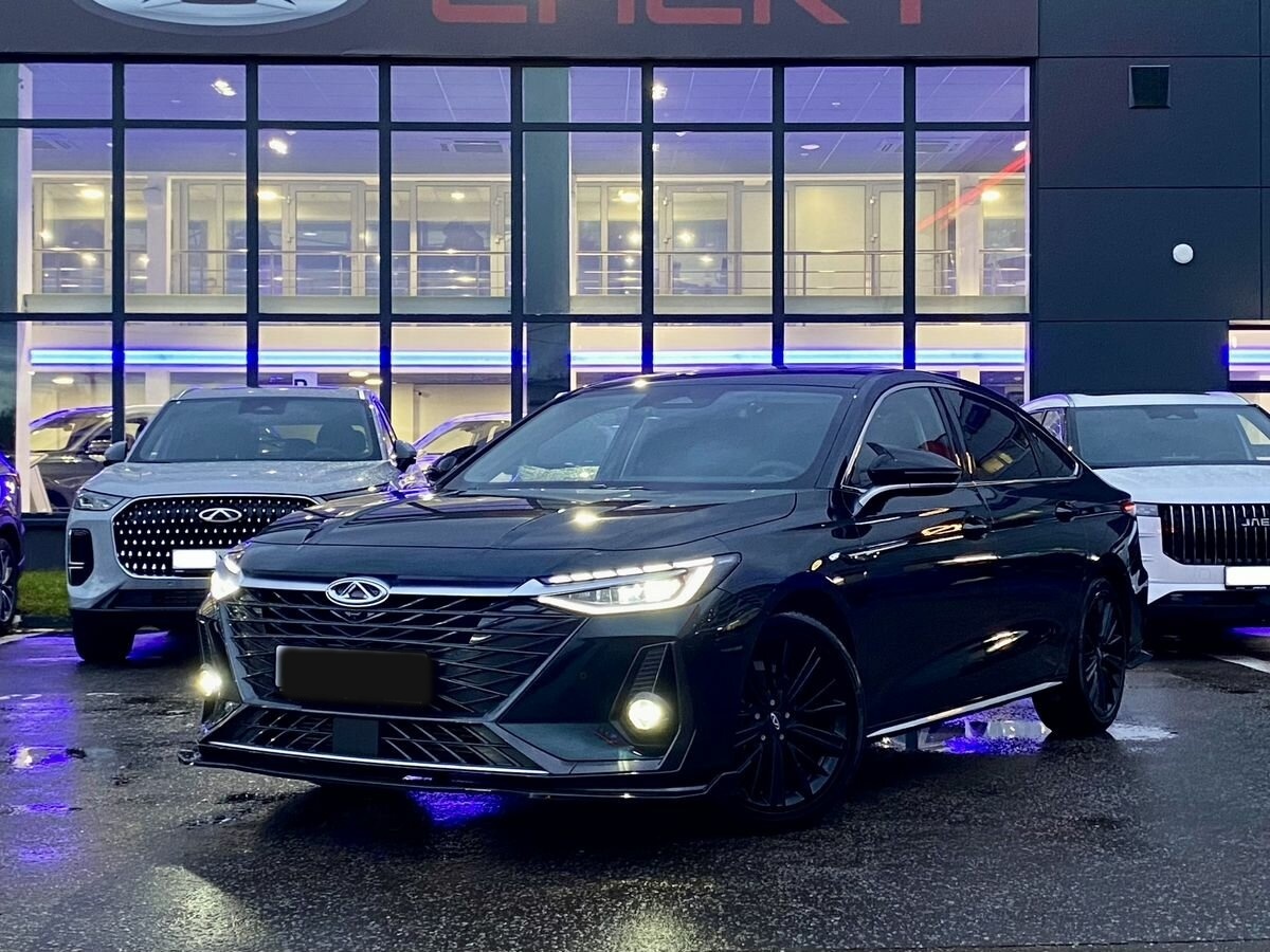 Chery Arrizo 8